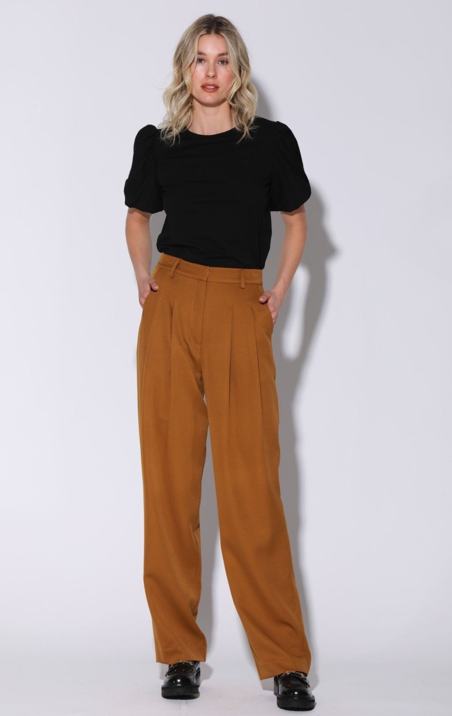 Walter Baker Tammy Pant, Camel | Bottoms